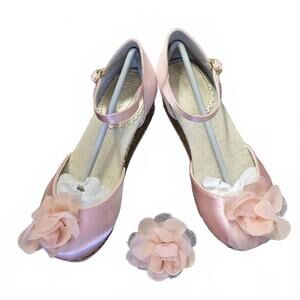 NEW JOYFOLIE youth isabelle shoe in pink and gold